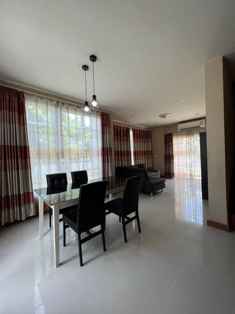 บ้านว่างให้เช่าด่วน!, ภาพที่ 4
