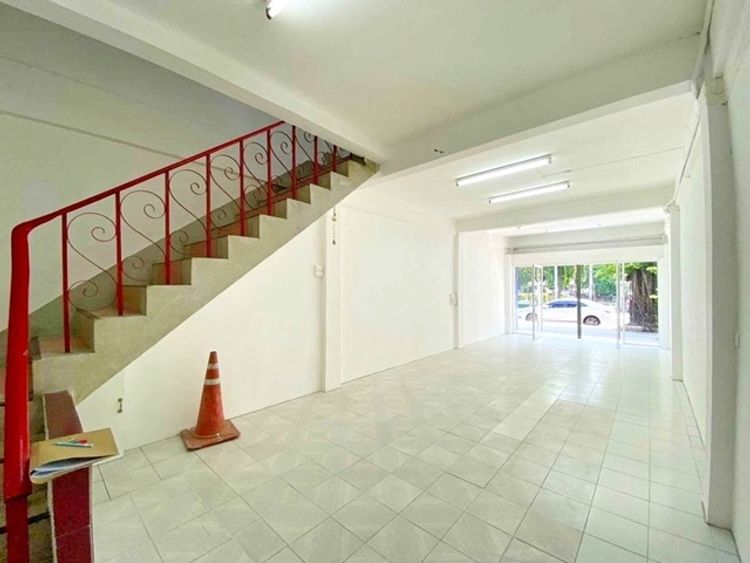 สะพาน99  ให้เช่า อาคารพาณิชย์ 3 ชั้น 22ตรว. MRT บางซ่อน 160ตรม.​ 2นอน, ภาพที่ 4