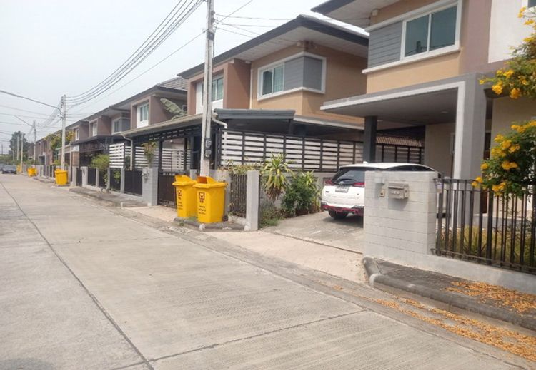 ขายบ้านแฝด หมู่บ้านเดอะฟิฟท์ รังสิต-คลอง 5 ถนนรังสิต-นครนายก คลองหลวง, ภาพที่ 4