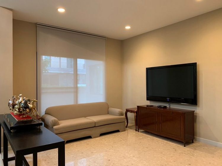ให้เช่าบ้านเดี่ยว 3 ชั้น 129 ตรว. 5 ห้องนอน หมู่บ้านแกรนด์บางกอก 2 ใกล้, ภาพที่ 4