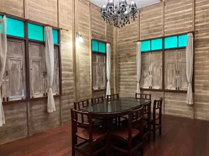 บ้านริมแม่น้ำสองหลัง 5 ไร่กว่า นครนายก พร้อมสวน