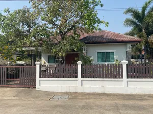 ขาย บ้าน ในโครงการ รวยยิ่ง ตำบลรั้วใหญ่ อำเภอเมืองสุพรรณบุรี จังหวัดสุพรรณบุรี