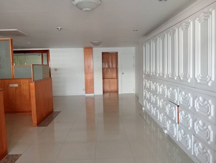 เช่า คอนโด ตึก ITF Silom Palace พื้นที่ 132.41 ตร.ม. ชั้น 14 ใกล้ BTS ธ, ภาพที่ 4