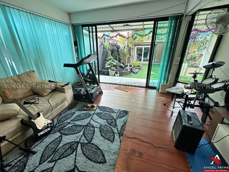 ขายด่วน !!! บ้านเดี่ยว หมู่บ้านมัณฑนา เลควัชรพล ( บ้านสวยพร้อมอยู่ ), ภาพที่ 4