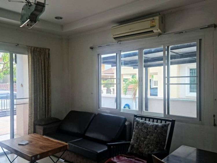RH1070 ให้เช่า3 ห้องนอน 4 ห้องน้ำหมู่บ้านรอยัลราชาวดี ใกล้รร.รุ่งอรุณ 3, ภาพที่ 4