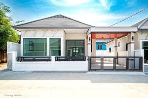 บ้านเดี่ยว โครงการสร้างใหม่ ใกล้ห้าง CK ปลวกแดง ผ่อนเพียง 8000 บาท