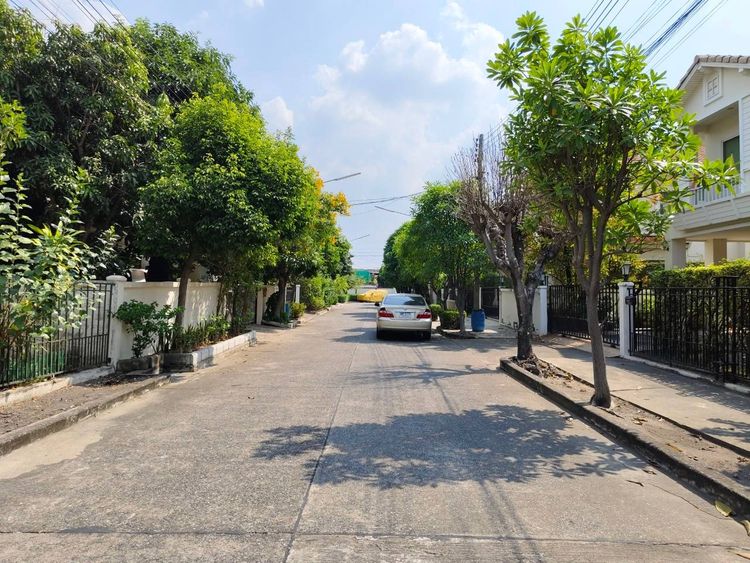 ขาย บ้าน ในโครงการ บ้านสราญรมย์ รังสิต-ปทุมธานี ติดถนนเมน, ภาพที่ 4