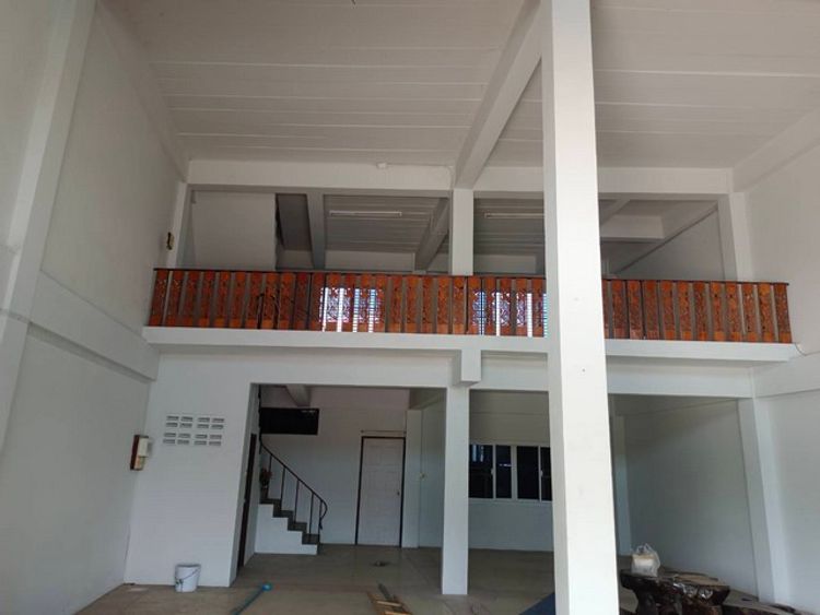 ขาย อาคารพาณิชย์ 3.5 ชั้น 2 คูหา 31 ตร.ว. พื้นที่ใช้สอยกว้างขวาง ติดถนน, ภาพที่ 4