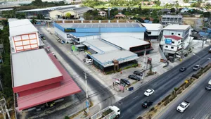ขาย ที่ดิน พร้อมสิ่งปลูกสร้าง เนื้อที่ 2 งาน 67.7 ตร.ว. ทำเลดี ติดถนนเศรษฐกิจ 1 ต.นาดี สมุทรสาคร