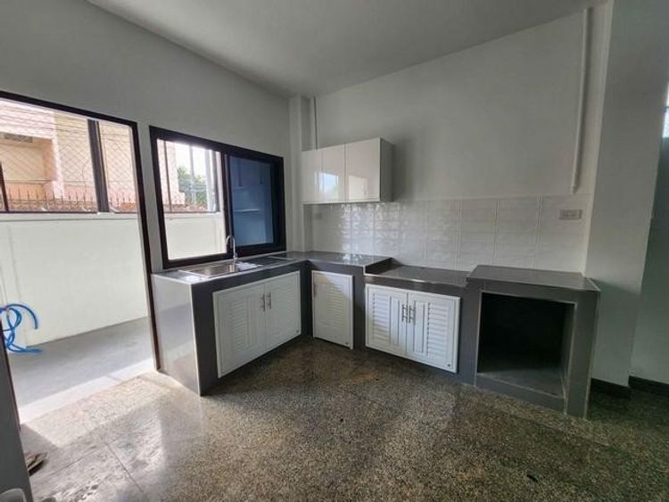 PB3802 ให้เช่าบ้านทาวน์โฮม 3 ชั้น ย่าน กรุงเทพ-นนท์ Renovate ใหม่, ภาพที่ 4