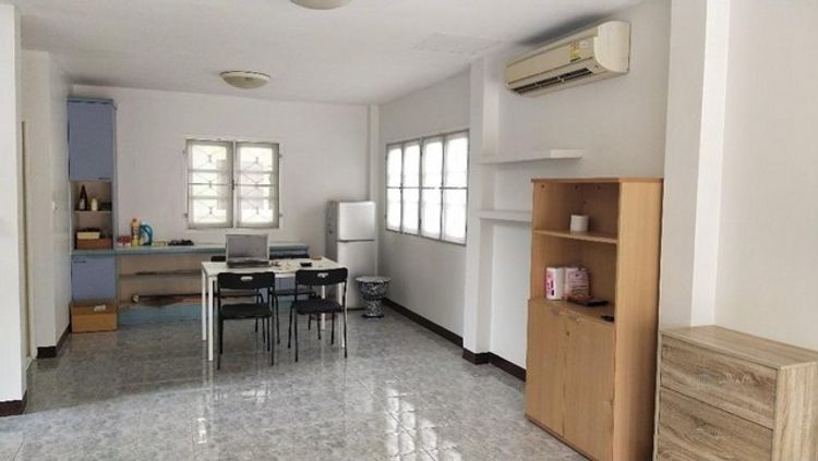 ให้เช่าบ้านเดี่ยว 2 ชั้น ม.ฟลอร่า วิลล์ ซิตี้ สุวินทวงศ์, ภาพที่ 4