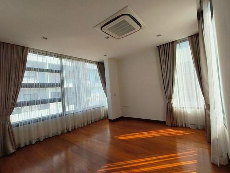 ขายบ้านเดี่ยว 3 ชั้น ใกล้เลียบด่วน เกศินี วิลล์ รัชดา-เหม่งจ๋าย KESINEE, ภาพที่ 4