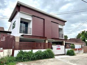ขายบ้านเดี่ยว 2 ชั้นครึ่ง หมู่บ้านพัชรพร ปาร์คโฮม เนื้อที่ 45 ตรว. โอนฟรี