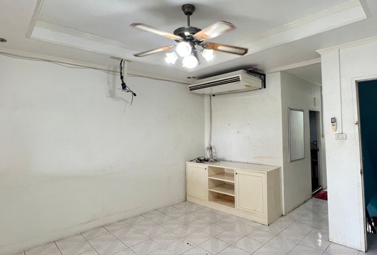 ขายอาคารพาณิชย์ 3ชั้น ใกล้ตลาดสดศรีเทพพัฒนา จ.เพชรบูรณ์, ภาพที่ 4