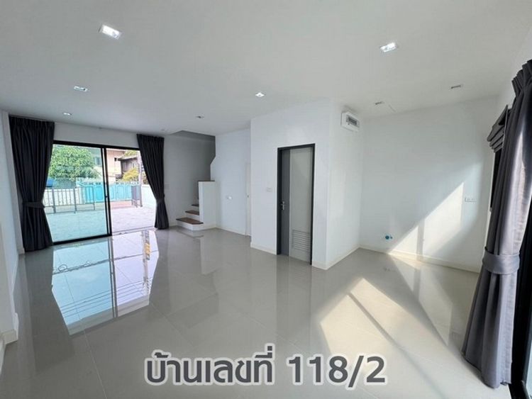 ขายทาวน์โฮมใหม่ 3 ชั้น 23 ตรว. ลาดพร้าว 83 เดินทางสะดวก ใกล้เลียบด่วน , ภาพที่ 4