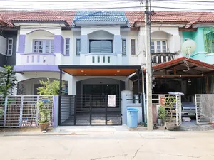 [ขายแล้วค่ะ] ทาวน์เฮ้าส์ 2 ชั้น ม.กานต์มณีเฟส2 ขนาด 16 ตร.ว. 2นอน 2น้ำ บ้านสวยมาก รีโนเวทใหม่ทั้งหลัง เต็มพื้นที่ พร้อมเข้าอยู่ได้ทันที [บางกรวย-ไทรน้อย]