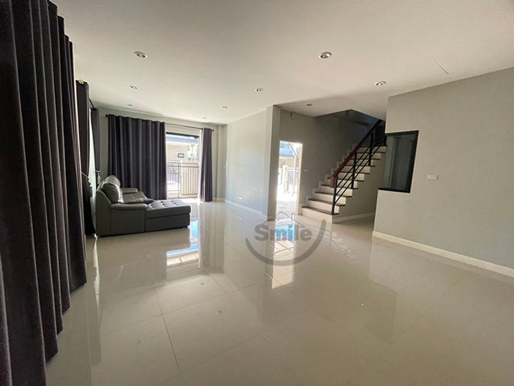 บ้านว่างให้เช่า สไตล์โมเดิร์น, ภาพที่ 4