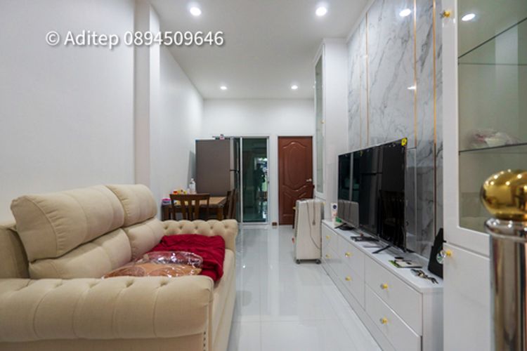  ขายบ้านรัชดาซอย 7 หลังบิ๊กซีรัชดา เดินถึง MRT ขนาด 2 ชั้น 19 ตรว. Home, ภาพที่ 4