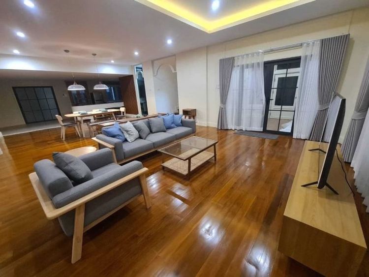 SB6718 ให้เช่าบ้านเดี่ยว ซอย สุขุมวิท 44  เช่า 300,000 บาท/ด., ภาพที่ 4