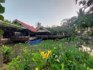 ให้เช่าเหมาะทำกิจการบ้านในสวน 100ตรว.มีบ่อปลา บ่อตกกุ้ง อำเภอบางเลน