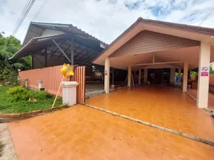 บ้านเดี่ยว2ชั้น ให้เช่า 100 ตรว. หมู่บ้านราชธานี อยู่ถนนเลียบคลองห้า