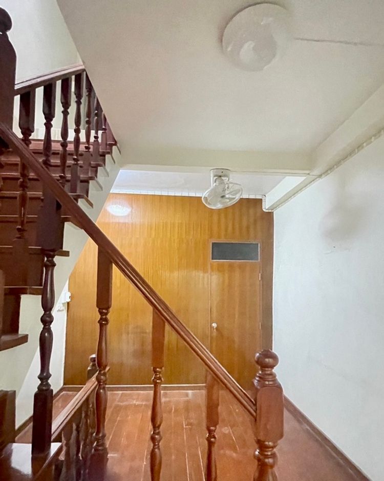 ขายตึกแถว 3 ชั้น ใกล้วัดนาคปรก ใกล้รถไฟฟ้าสถานีวุฒากาศ รีโนเวทใหม่, ภาพที่ 4