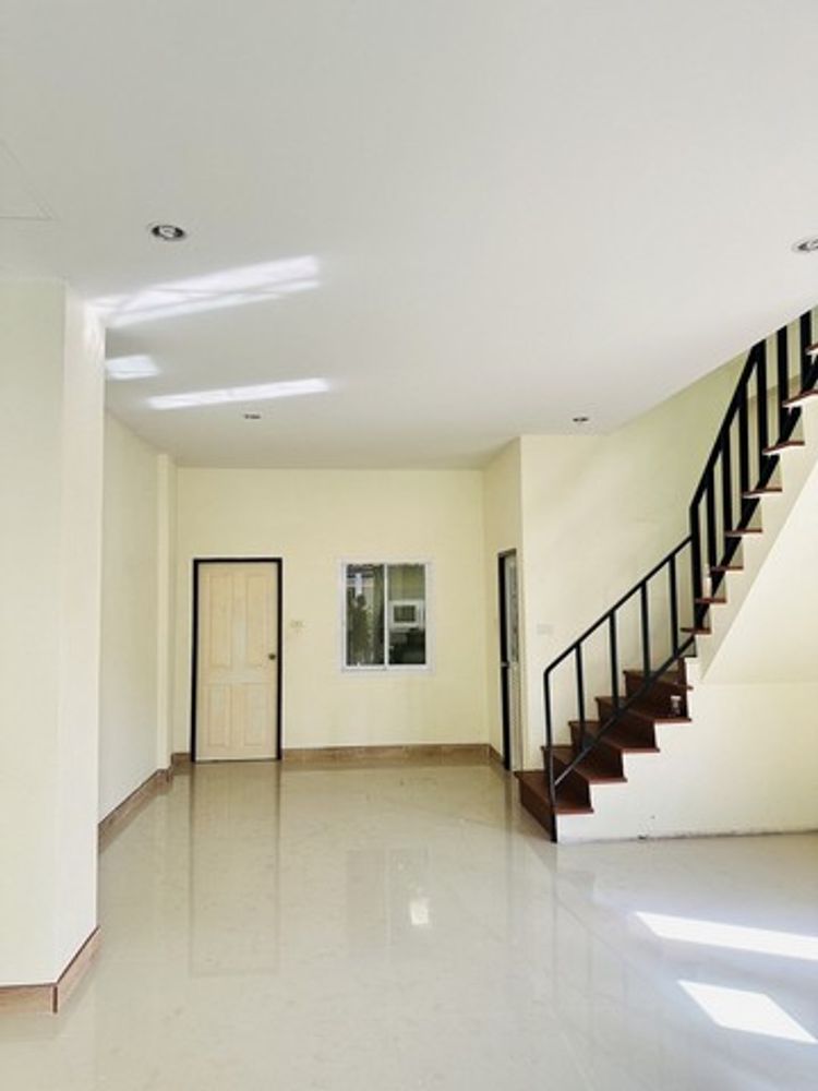  ขายทาวน์เฮ้าส์ บ้านอัยย์รดา  ต.มาบยางพร อ.ปลวกแดง จ.ระยอง PSC00739, ภาพที่ 4