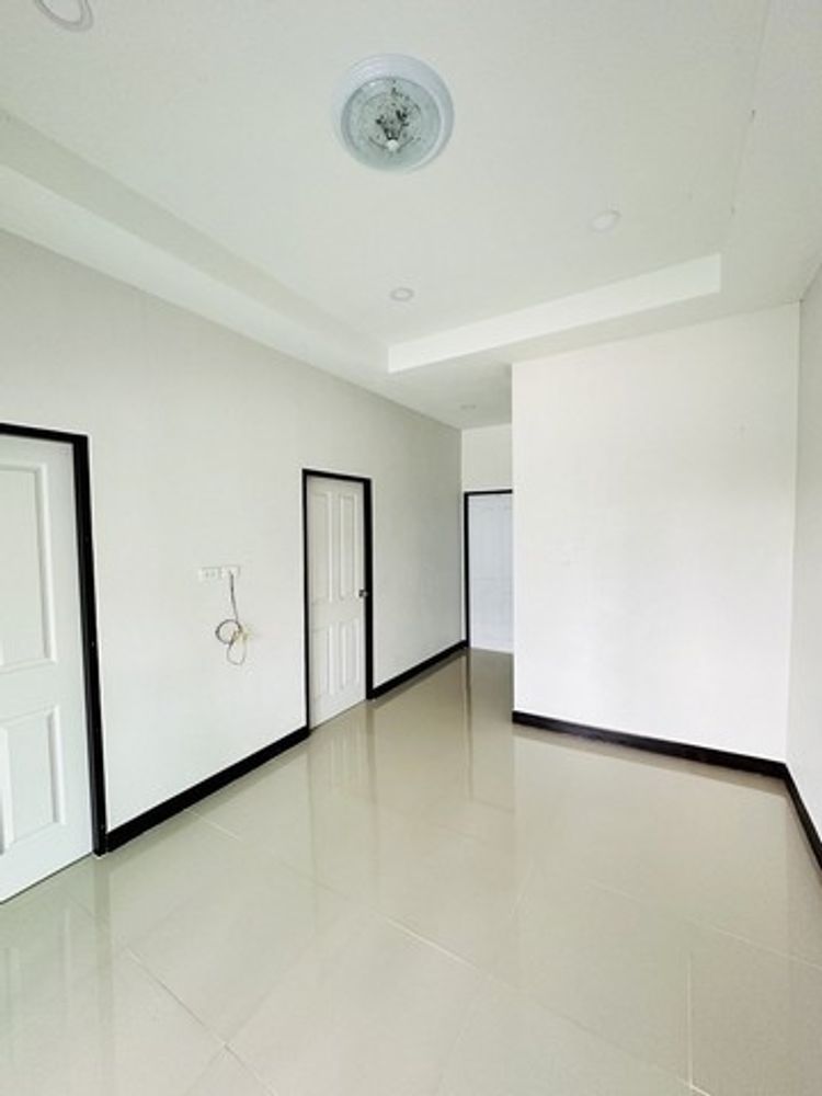 ขายทาวน์เฮ้าส์ บ้านสุขใจ สุขสบาย 5  อ.ปลวกแดง จ.ระยอง PSC00735, ภาพที่ 4