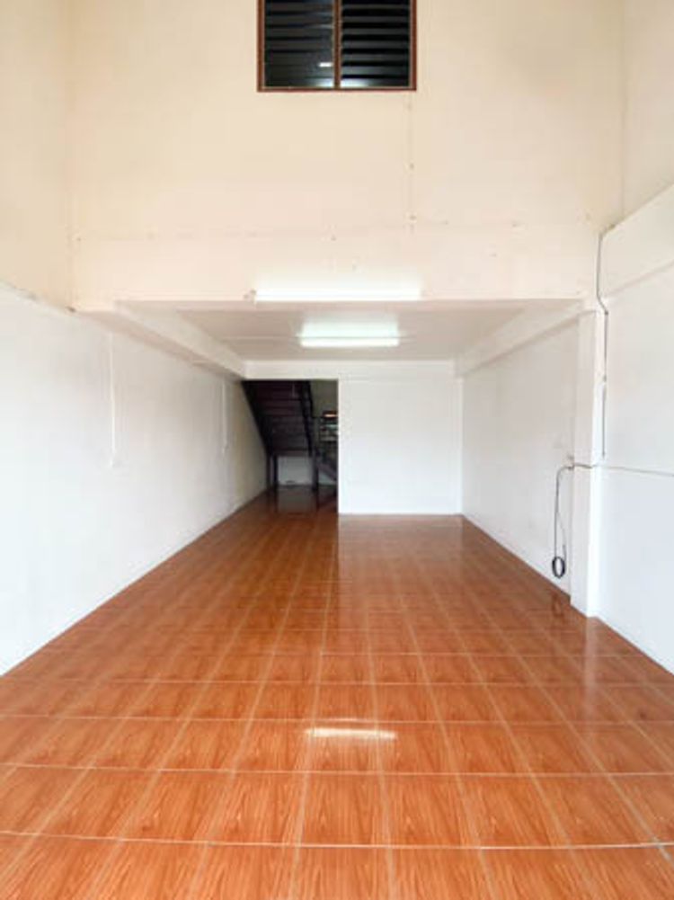 For Rent - Half-level Townhouse  Space for Rent/Office for for Rent, ภาพที่ 4