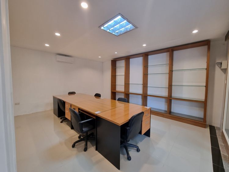 A8MG2334 ให้เช่าอาคารสำนักงาน  Office 6 ชั้น   1 ห้องนอน 1 ห้องน้ำรวม  , ภาพที่ 4
