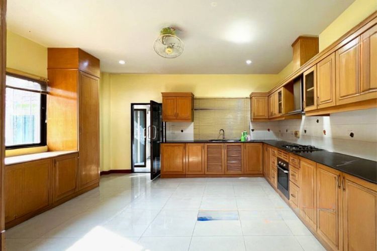 ขาย บ้านเดี่ยวสไตล์รีสอร์ท @ Siam Gardens พัทยา 300 ตรม. 218 ตร.วา, ภาพที่ 4