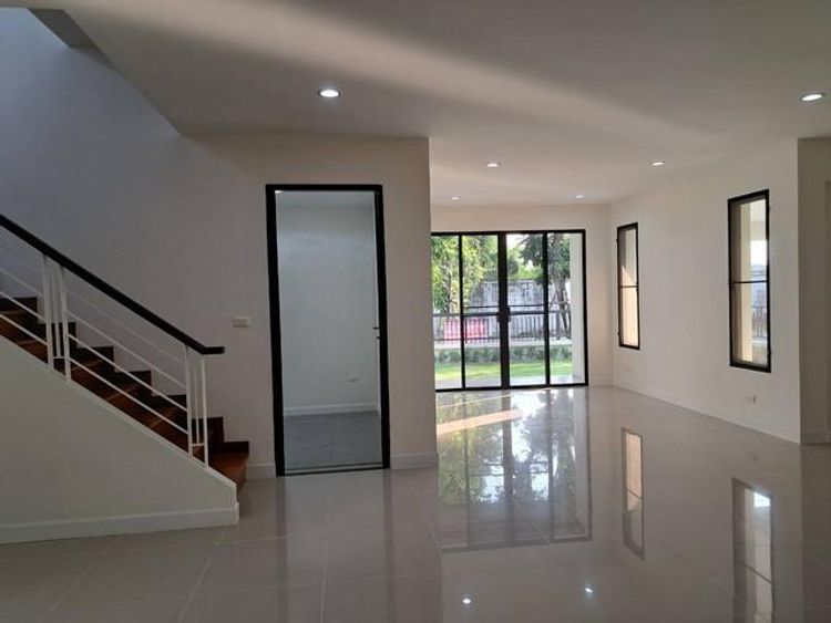 ขายบ้านเดี่ยว 2 ชั้น ย่านราม 2 ประเวศ หมู่บ้านเลควิวพาร์ค  เนื้อที่ 5 6, ภาพที่ 4
