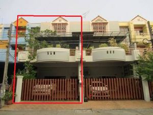 ให้เช่าทาวน์โฮม 3 ชั้น 4 ห้องนอน หมู่บ้านทาวน์อินทาวน์ ถนนศรีวรา ใกล้เลียบด่วน ใกล้บดินทร์เดชา