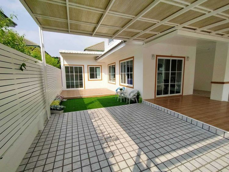 หมู่บ้านพฤกษา 14B, ภาพที่ 4