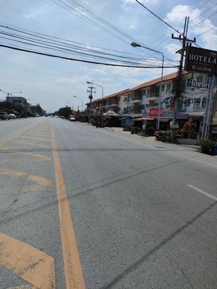 ตึกสวยราคาถูกตกแต่งรูปแบบออฟฟิตและบริษัท จังหวัดสุพรรณบุรี, ภาพที่ 4