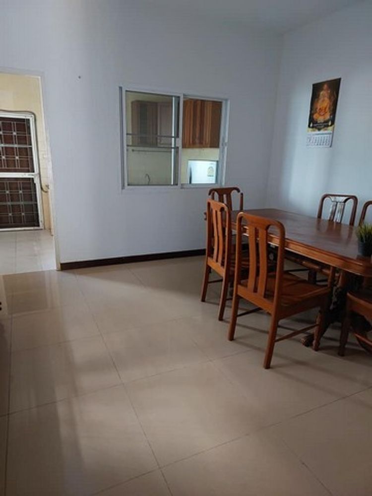 RT840ให้เช่าทาวน์โฮม 2 ชั้น 4 ห้องนอน 3 ห้องน้ำ เย็นอากาศซอย 2 ย่านสาทร, ภาพที่ 4