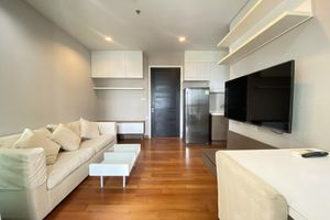 Code C20221200536.......Ivy Sathorn 10 ขายพร้อมผู้เช่า, 1 ห้องนอน, 1 ห้องน้ำ, ชั้นสูง, แต่งครบ, ราคาพิเศษ!!