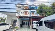 ขายด่วน อาคารพาณิชย์ 3.5 ชั้น บางกระสั้น ใกล้โรงเรียนบ้านบางกระสั้น อยุธยา