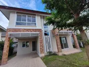 08BH003 บ้านเดี่ยวสองชั้น ขาย 2.5 ล้านบาท ค่าโอนคนละครึ่ง โลเคชั่นโครงการกาญจน์กนกวิลล์ 12 สันโป่ง แม่ริม เชียงใหม่