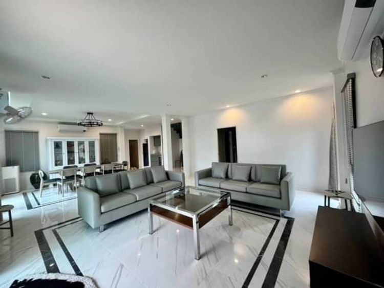 บ้านในโครงการหรู หลังใหญ่ ให้เช่า 150,000 บาท/เดือน 148 ตรว. 5 นอน 6, ภาพที่ 4