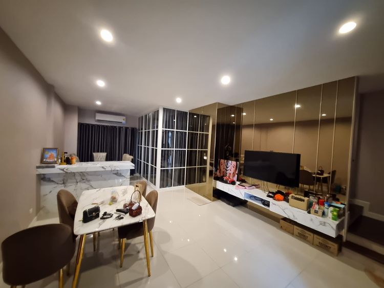 HR1702ขายและให้เช่าทาวน์โฮม 3 ชั้น โครงการCordiz At Udomsuk ซอยอุดมสุข, ภาพที่ 4