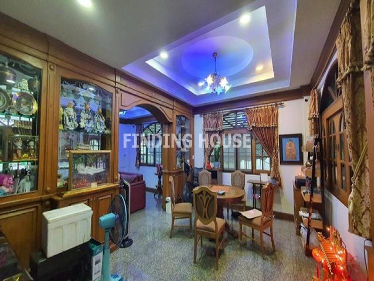 ขายบ้านเดี่ยว 3 ชั้น พร้อมโรงงานกึ่งโกดัง 294 ตร.ว. ซอยโรงหล่อ, ภาพที่ 4