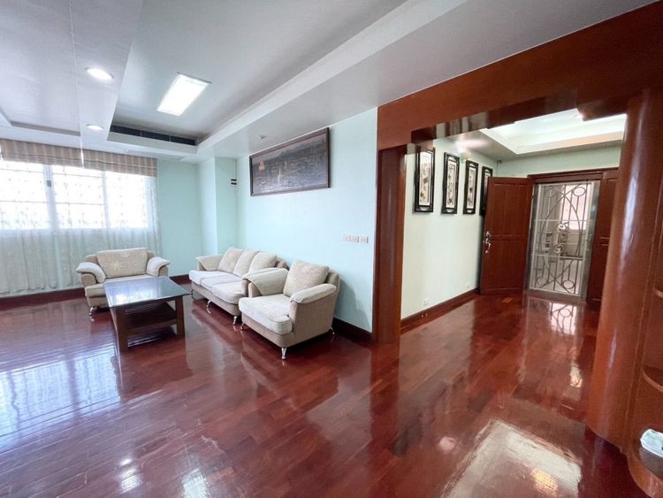 ขาย คอนโด N1052 รอยัล คาสเทิล พัฒนาการ 30 193 ตรม ห้องสวย, ภาพที่ 4