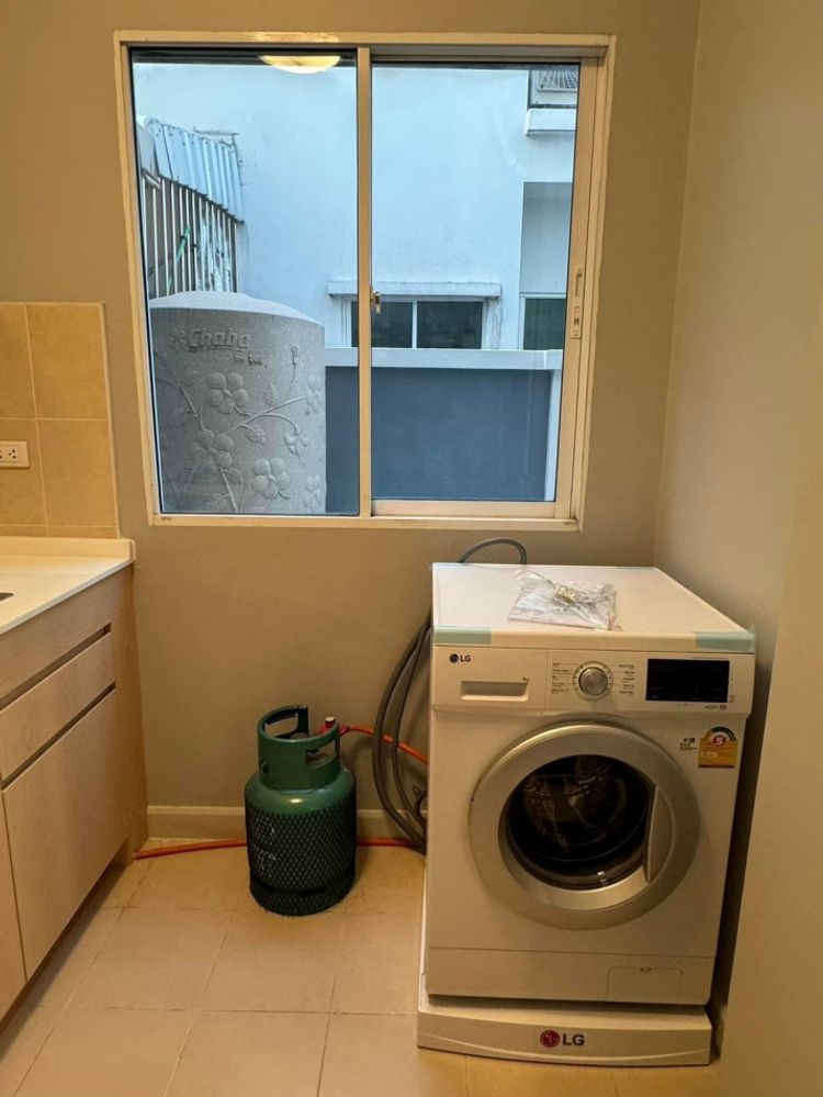 ให้เช่า ทาวน์โฮม M402 Baan Klang Muang Sathorn - Taksin2 167 ตรม 20 ตรว, ภาพที่ 4