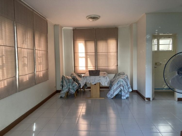 RH1144 ให้เช่าบ้านเดี่ยว 3 ห้องนอน 2 ห้องน้ำ พร้อมเฟอร์นิเจอร์บางส่วน, ภาพที่ 4
