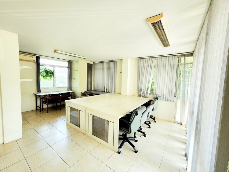 ให้เช่าอาคารสำนักงาน 4 ชั้น ตึกสไตล์ Modern อำเภอบางใหญ่ จังหวัดนนทบุรี, ภาพที่ 4