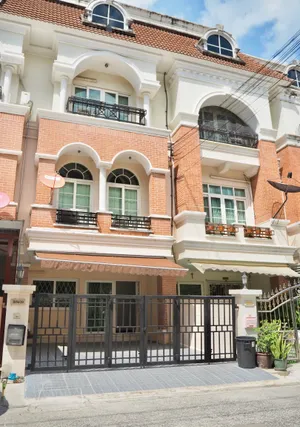 ให้เช่า 🚩 ทาวน์โฮม 3 ชั้น ม.คาซ่าซิตี้ CASA CITY รามคำแหง (74-76) ติดถนนใหญ่ ใกล้นานาชาติแอ๊ดเวนต์ (RAIS) 