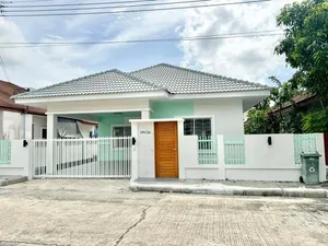 🏡 บ้านเดี่ยวชั้นเดียว สไตล์มินิมอล โทนเขียวมิ้น พิกัด หมู่บ้านการ์เด้นเพลสลาง (หมู่บ้านเงียบสงบ)
