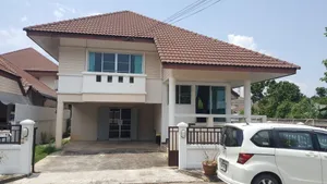 ASS1883 ให้เช่าบ้านเดี่ยว 2 ชั้น   3 ห้องนอน 3 ห้องน้ำ 1 ห้องรับแขก 1 ห้องครัว   ให้เช่าราคา 25,000 บาทต่อเดือน  ขนาดที่ดิน  55 ตรว. 
