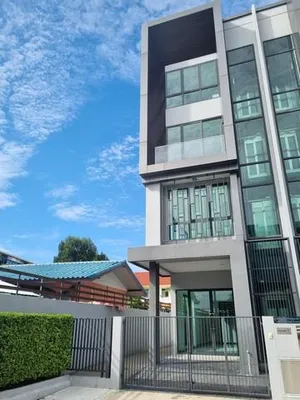 HR 5777 ให้เช่าโฮมออฟฟิศ 4 ชั้น หลังมุม JW URBAN HOME OFFICE สรงประภา ดอนเมือง  ใกล้สนามบินดอนเมือง